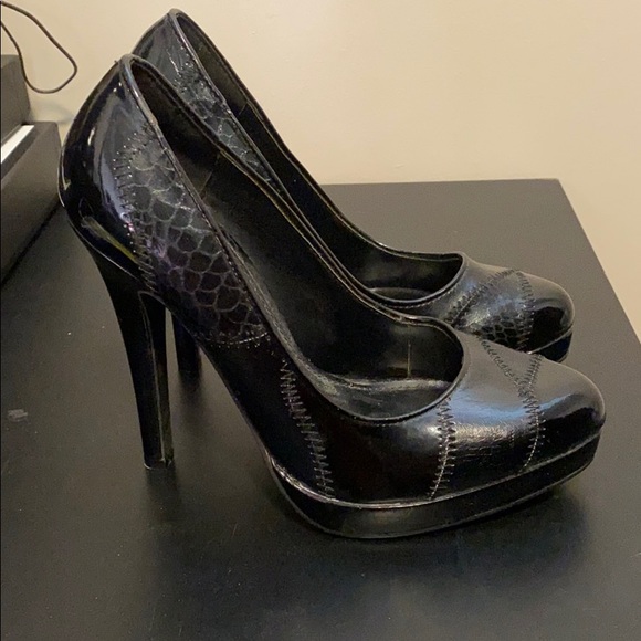 Black pumps from Spring Shoes - Picture 3 of 8